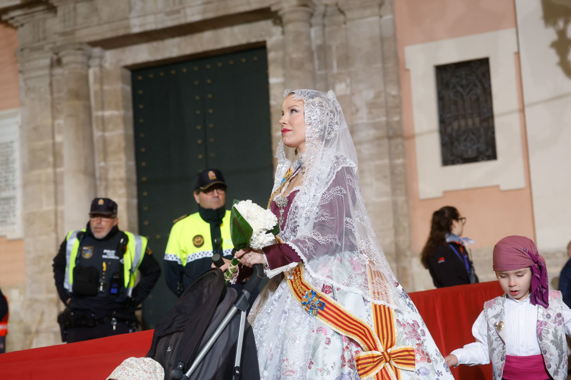 Todas las fotos de la Ofrenda del 17 de marzo por la calle de la Paz de 19:00 a 20:00 horas