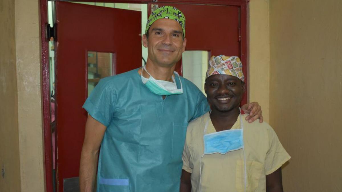 César Ramírez con Paul Clement.