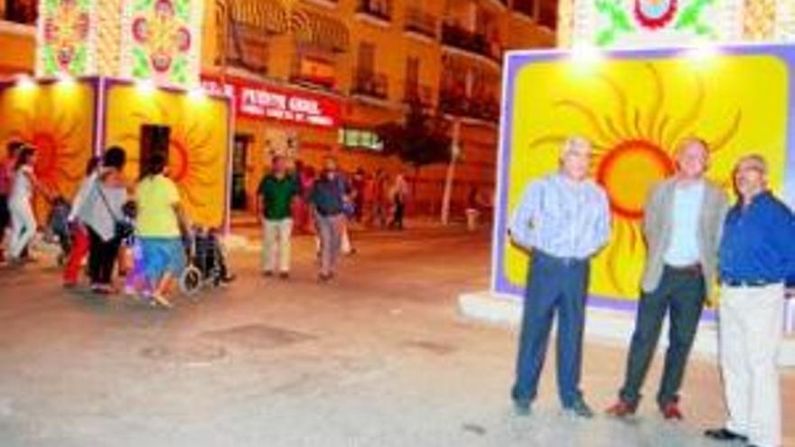 120.000 puntos de luz y color inauguran la feria