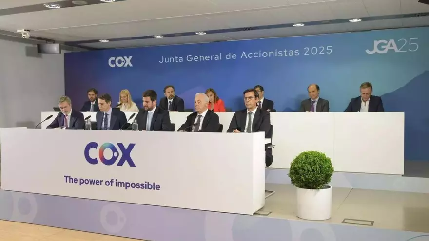 Enrique Riquelme y directivos de Cox invierten más de 300.000 euros en acciones del grupo