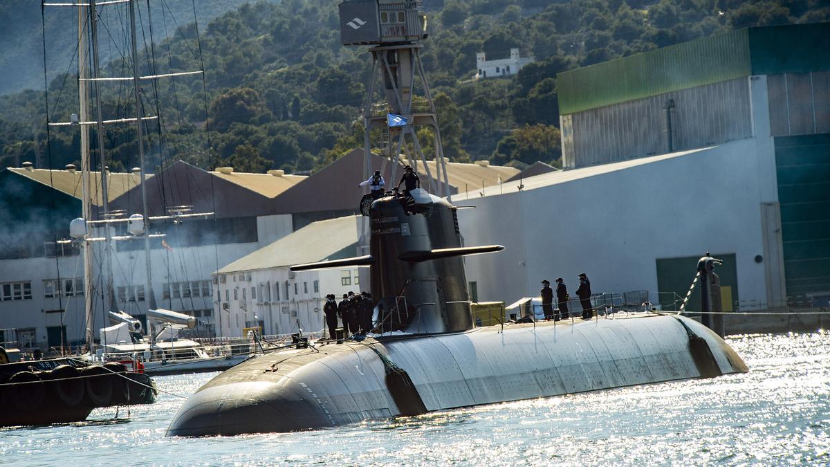 Puesta a flote submarino S-81