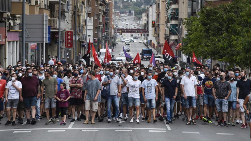 Manifestació dels treballadors de Vilafruns per demanar més seguretat, a finals de juny |