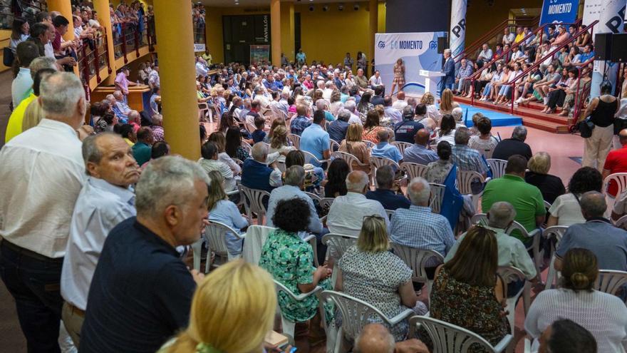 Rueda, no mitin que ofreceu onte en Lugo con Francisco Conde, candidato ó Congreso  / cedida