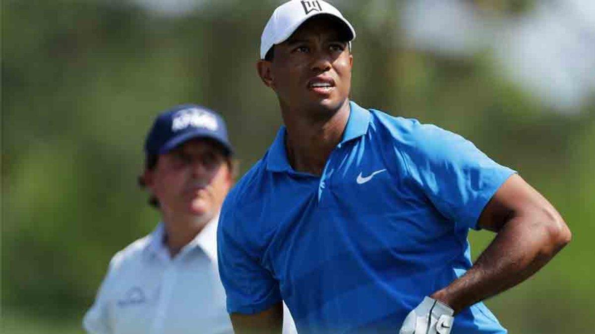 Tiger Woods participa en el torneo solidario contra el coronavirus