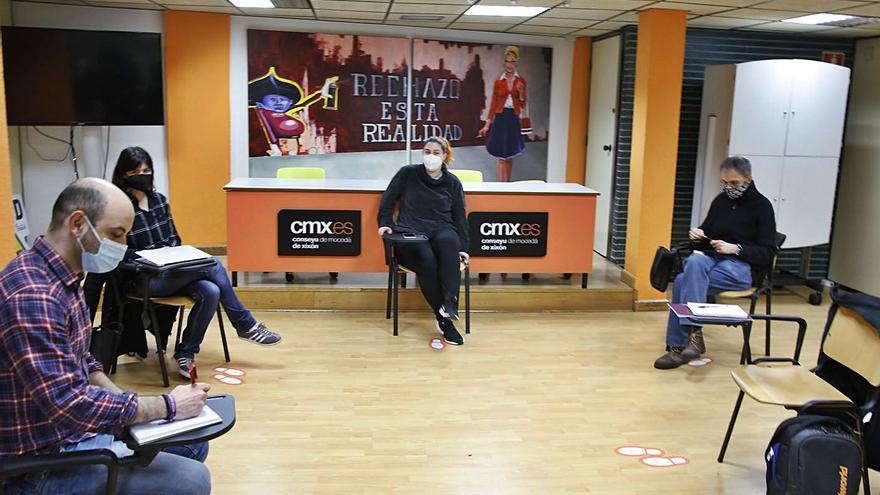 Podemos denuncia la ausencia de un plan integral de juventud