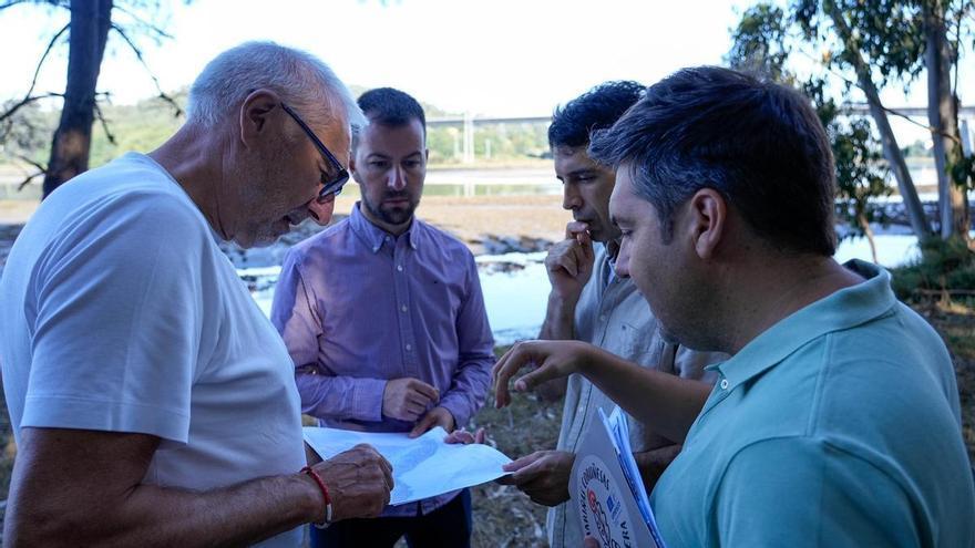 Un mirador sobre la ría y una senda: propuestas para recuperar la Ribeira de Chantada de Paderne