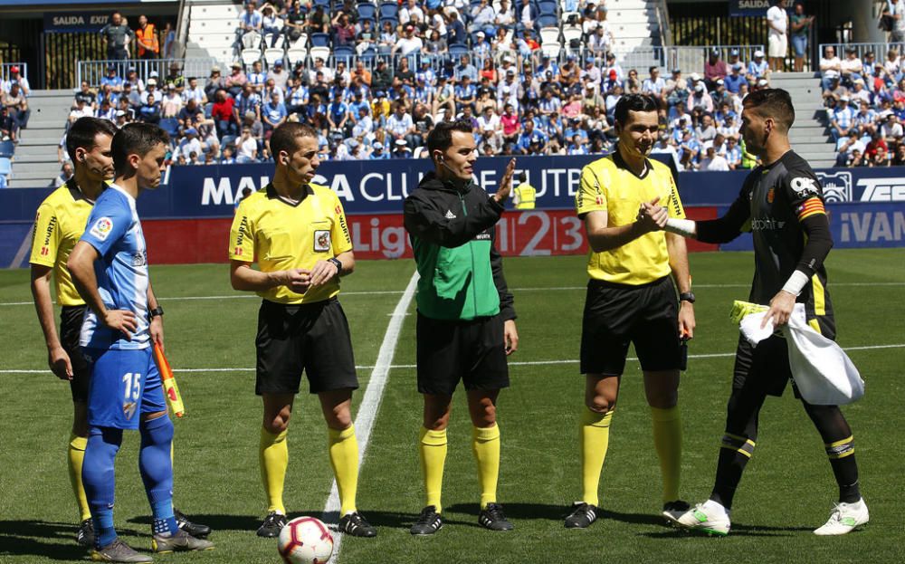 Un tanto de Leo Suárez a cinco minutos del final le da la victoria y los tres puntos al RCD Mallorca en su visita a La Rosaleda, en un duelo de aspirantes al ascenso a Primera División que comenzaban la jornada empatados a puntos.