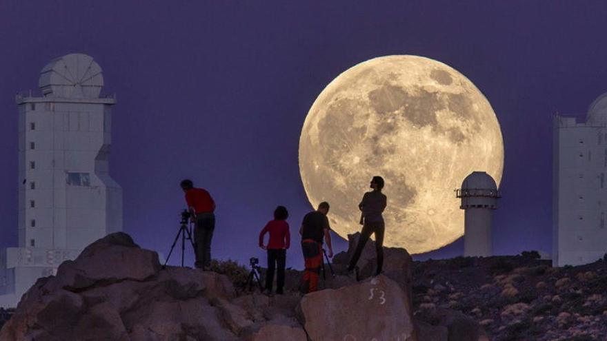 La Superluna més gran en 70 anys, el 14 de novembre