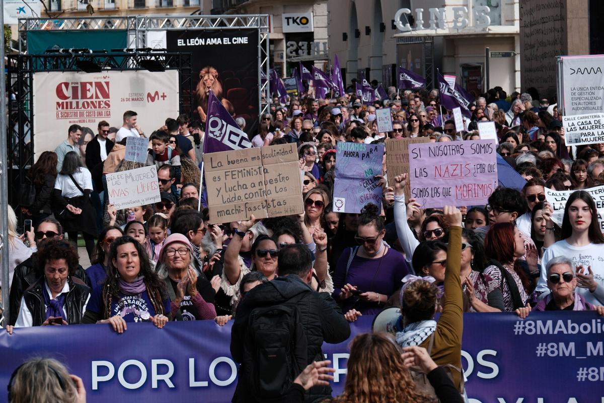 Manifestación por la celebración del 8M.
