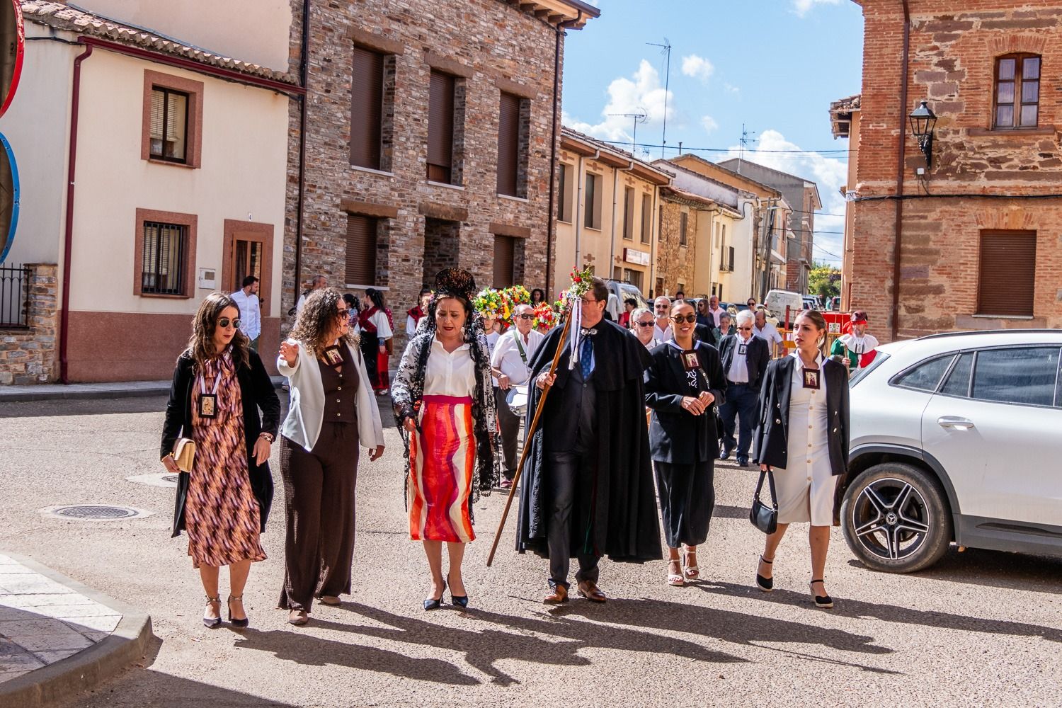 Tábara festeja la Virgen del Camrne más femenina