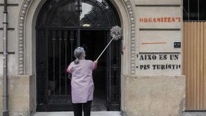 BCN, Marbella i Sevilla, les ciutats amb més pisos turístics il·legals