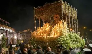 DIRECTO. La Macarena se dirige a su basílica en la Magna