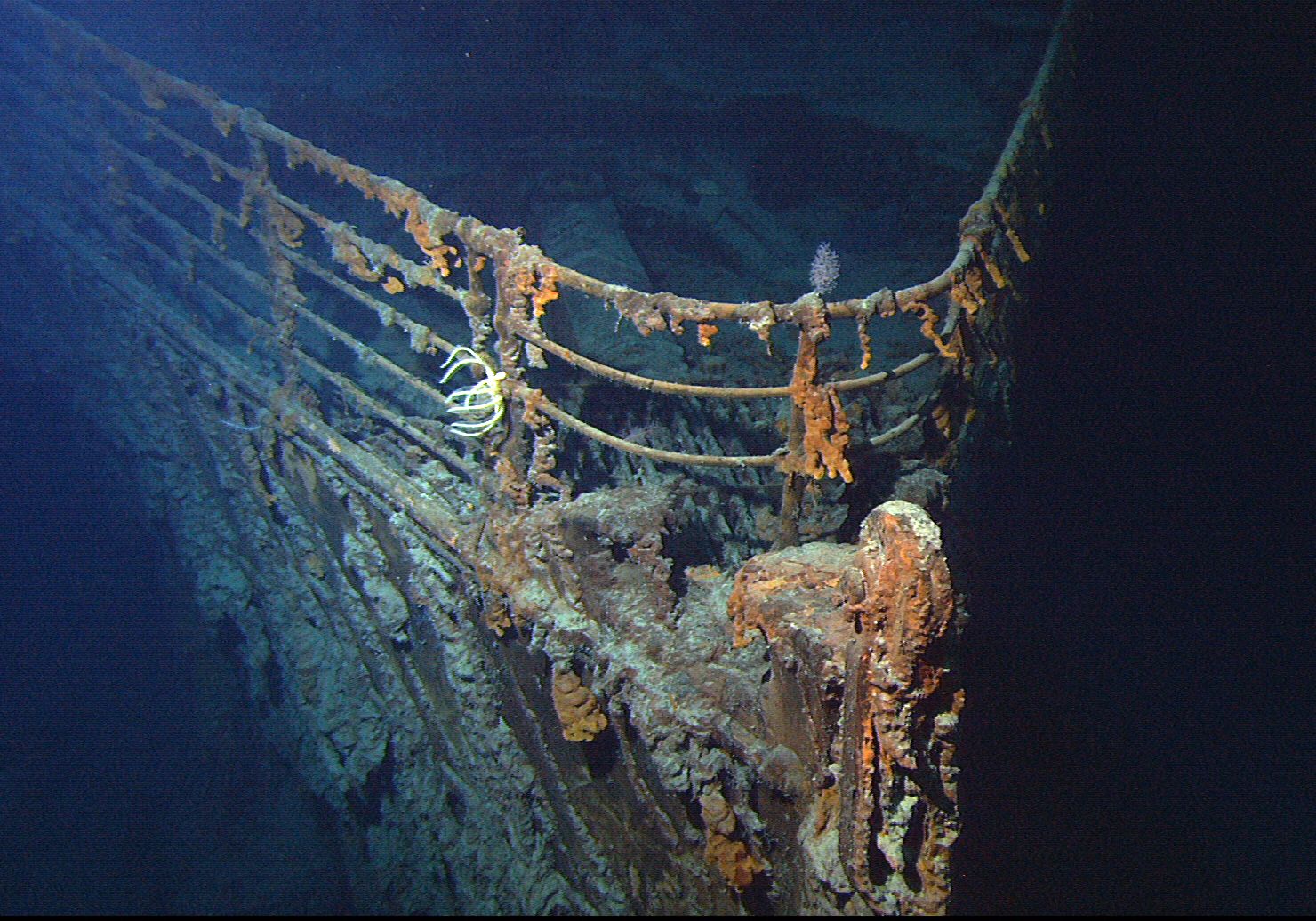 Así se veían los restos del Titanic en 2004