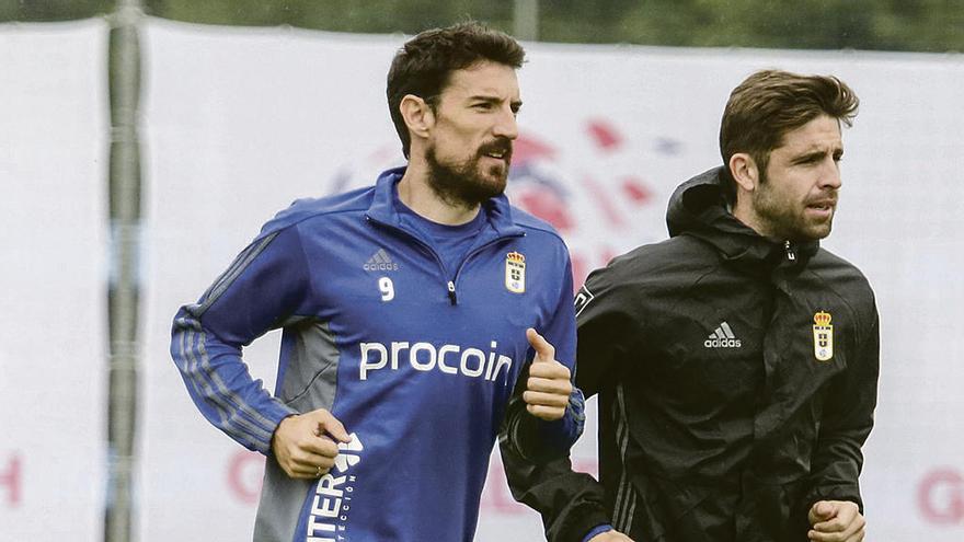 Toché y Verdés, durante un entrenamiento en El Requexón.