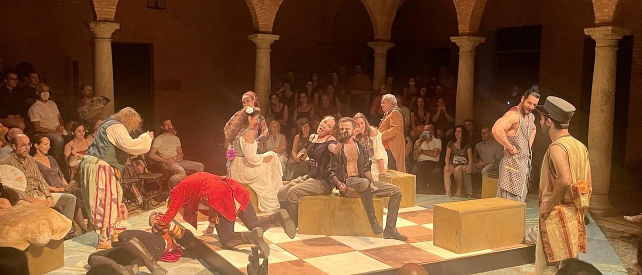 El estreno de «Mazías. La poesía mata», el sábado,  en el palacio de Fúcares, en Almagro.