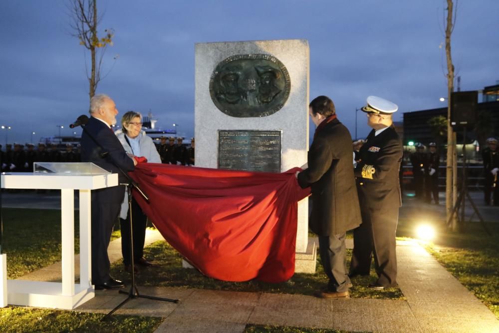 Vigo celebra el 500 aniversario de ka expedición de la primera vuelta al mundo en un acto solemne con arriado de bandera.