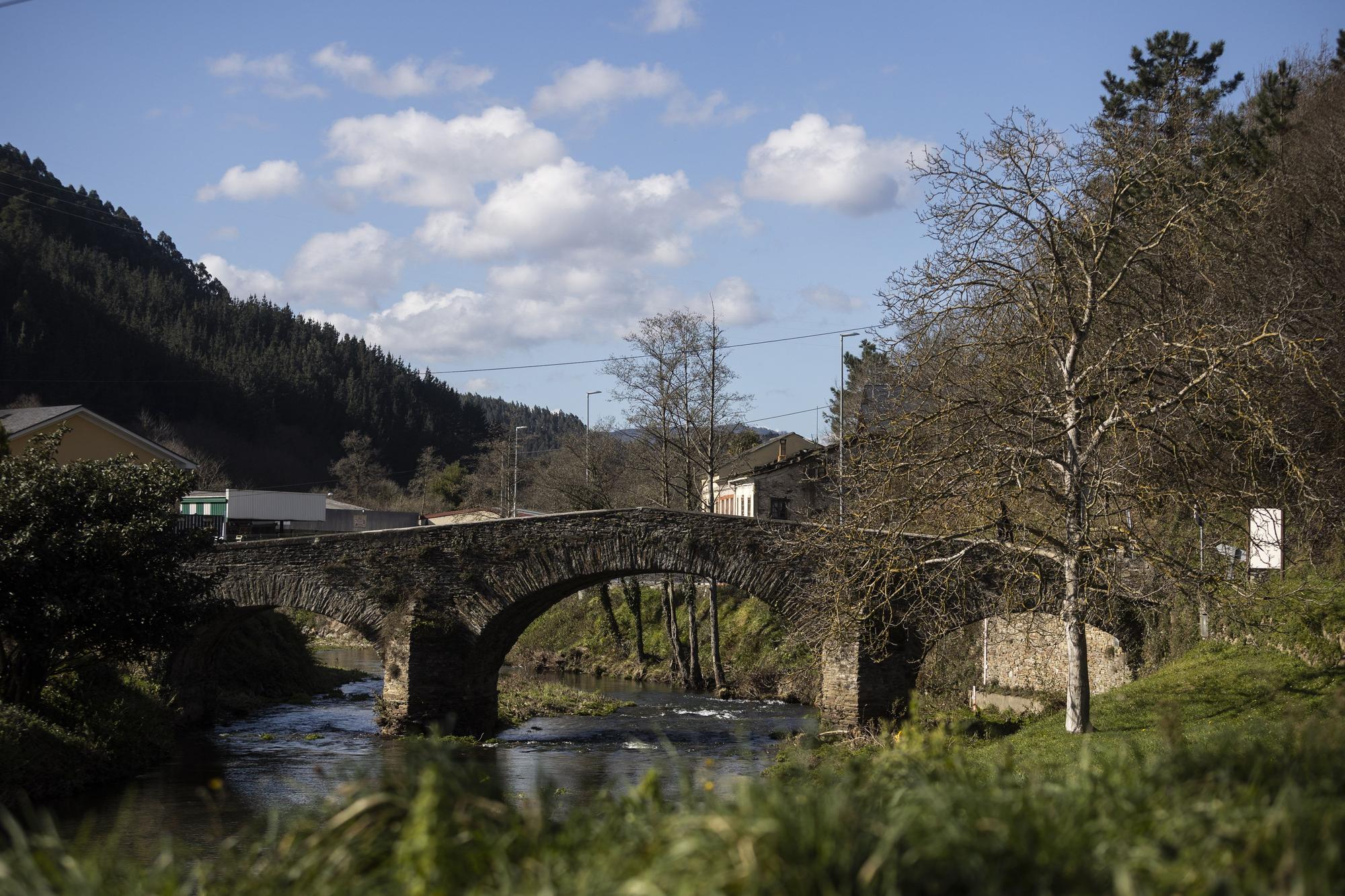 Asturianos en Vegadeo, un recorrido por el municipio