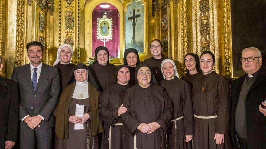 Las Clarisas que custodiarán la Reliquia en el acto celebrado ayer.