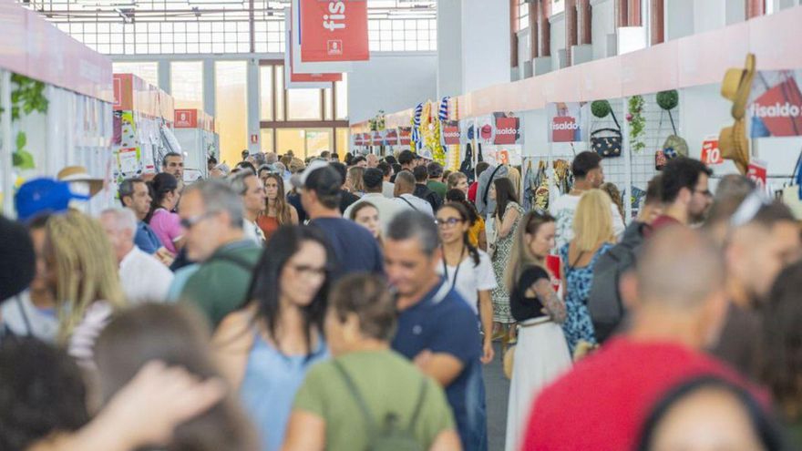 Escaparate estratégico del Cabildo para el tejido comercial