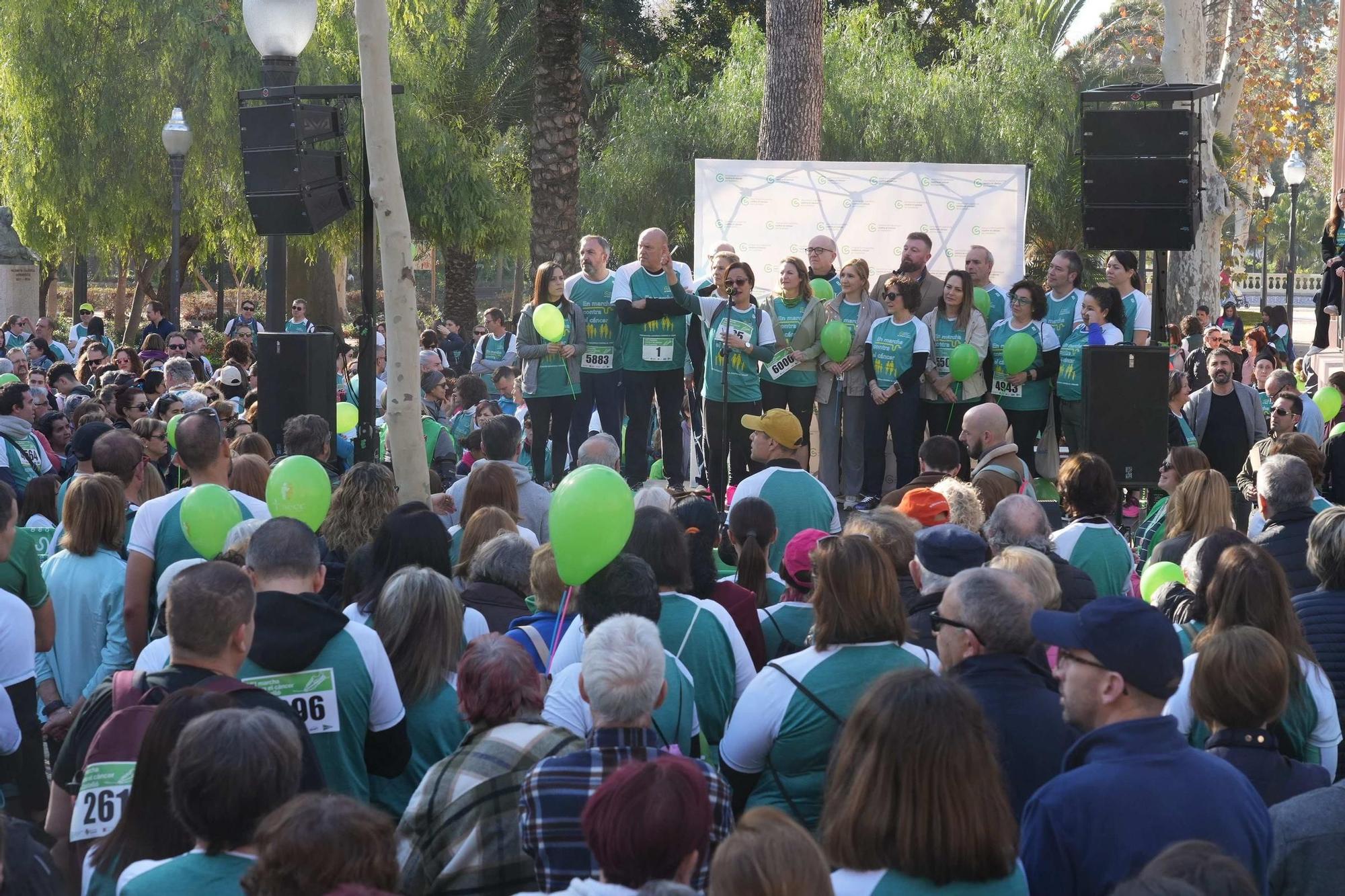 Galería I Búscate en nuestra macrogalería de fotos de la Marcha Contra el Cáncer de Castelló