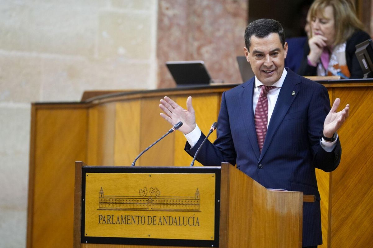 11/12/2024 El presidente de la Junta de Andalucía, Juanma Moreno interviene en el Debate sobre el Estado de la Comunidad. A 11 de diciembre de 2024, En Sevilla, Andalucía (España). El presidente de la Junta de Andalucía, Juanma Moreno, ha abierto en Sevilla el Debate sobre el Estado de la Comunidad, un acto que se lleva a cabo en sesión de mañana y tarde en el Parlamento andaluz. Durante su intervención inicial, Moreno expondrá las líneas de actuación del Gobierno autonómico y analizará la situación actual de Andalucía. POLITICA Francisco J. Olmo - Europa Press