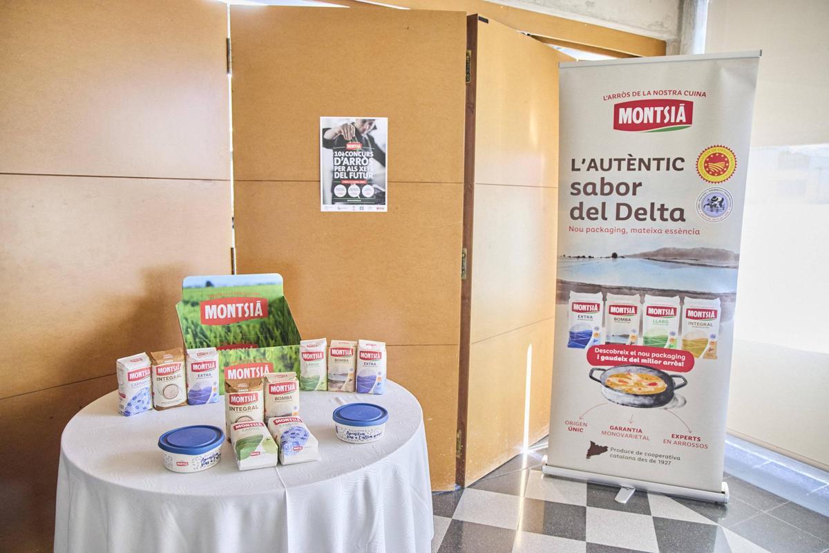 Els arrossos Montsià que s'han posat a disposició dels alumnes per cuinar.