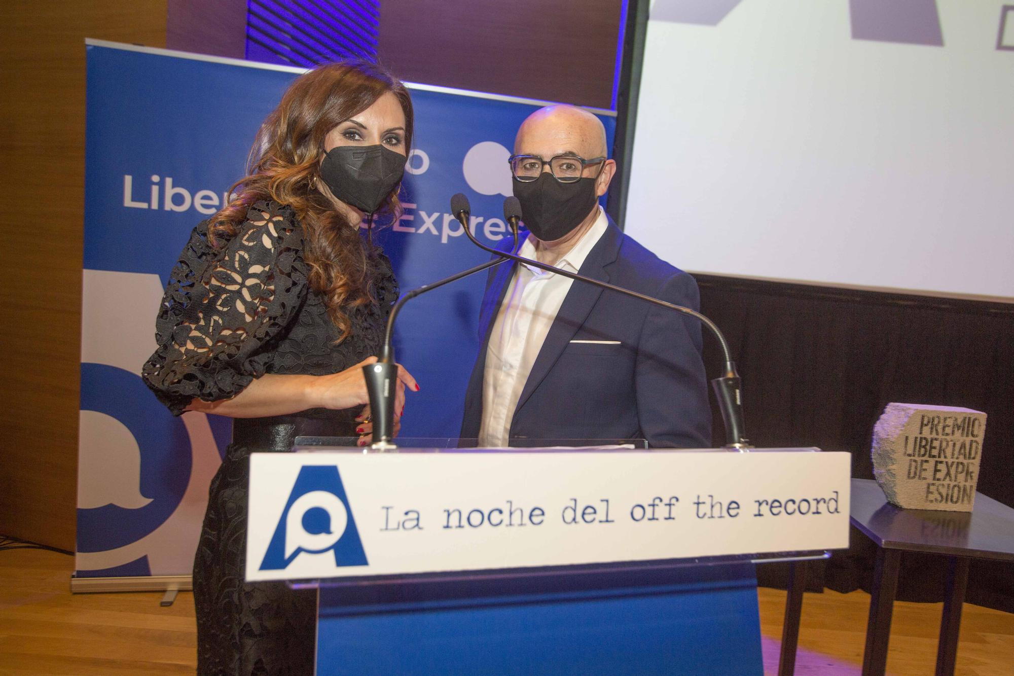 La noche 'Off the Record' de la Asociación de la Prensa de la Provincia de Alicante