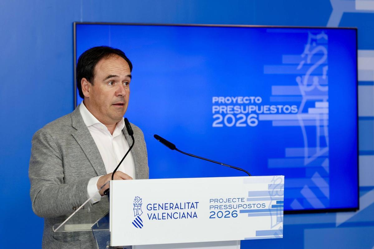 Valencia. Presentación de los nuevos presupuestos 2026 de la Generalitat Valenciana Juanfran Pérez Llorca José Antonio Rovira Susana Camarero VLC