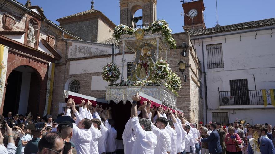 &#039;La Morenita&#039; vive su día grande en El Carpio