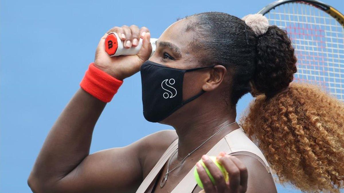 Serena Williams no comparte las medidas de Roland Garros