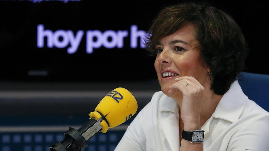 Santamaría: &quot;No voy a contar a Puigdemont lo que voy a hacer para retirarle las urnas&quot;