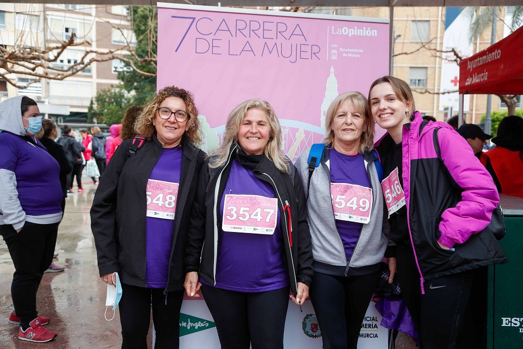 Carrera de la Mujer Murcia 2022: las participantes posan en el photocall