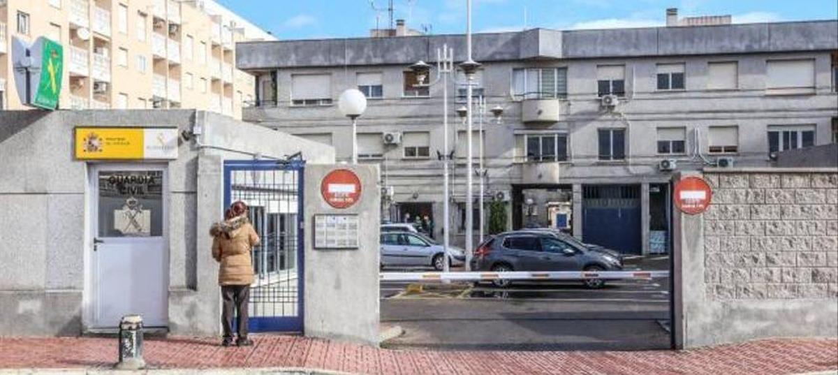 Imagen de archivo del cuartel de la Guardia Civil de Torrevieja.