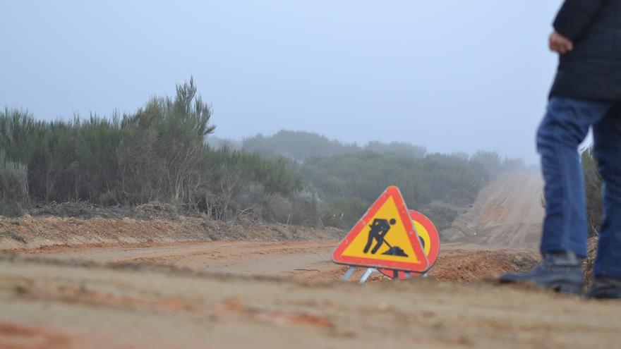 Acorralan a tres ecologistas en Codesal: “¡Os vamos a romper la cara, fuera!”