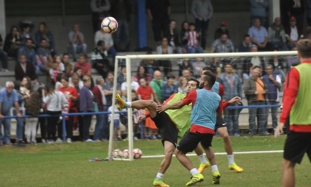 Entrenamiento del Sporting en Blimea