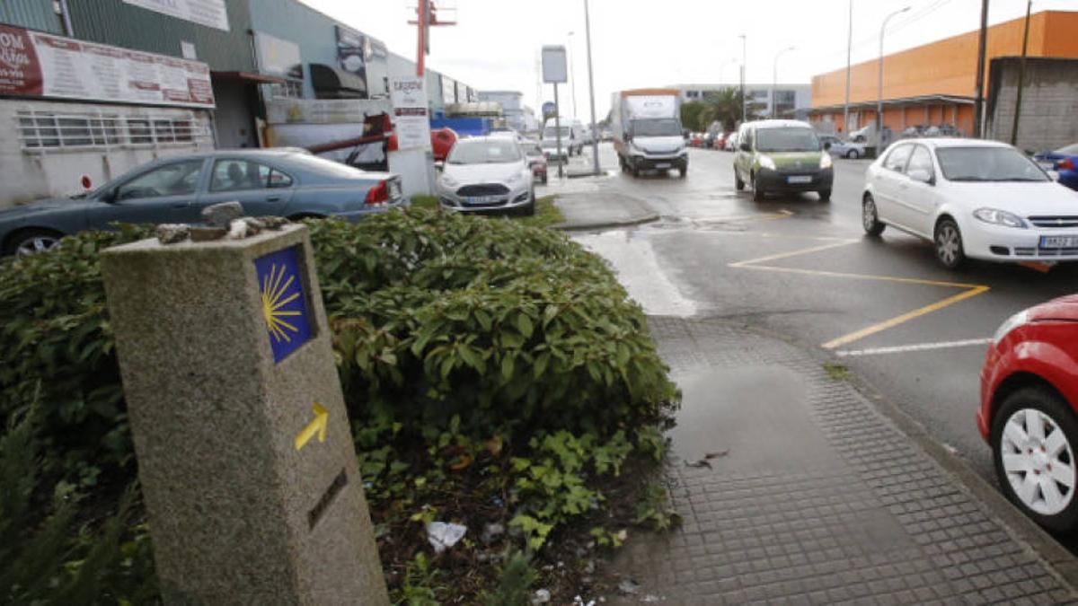 El hombre atropellado en el Tambre se dirigía a su trabajo tras tomar café en el Bar Polígono