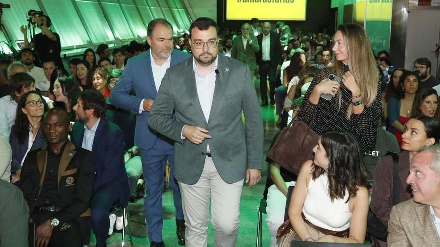Barbón, en Madrid: "Hay que hablar bien de Asturias. ¿Alguien se imagina un vasco hablando mal de Euskadi?"