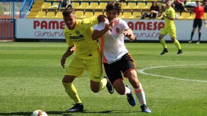 José Luis Trápaga y Gonzalo Villar, en el duelo del domingo.