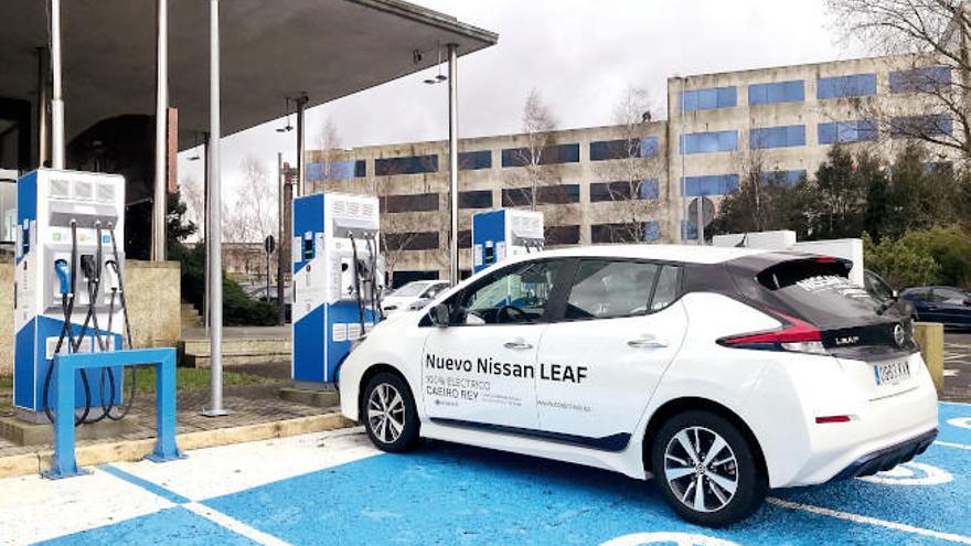 Easycharger ubicada en Santiago de Compostela. NISSAN