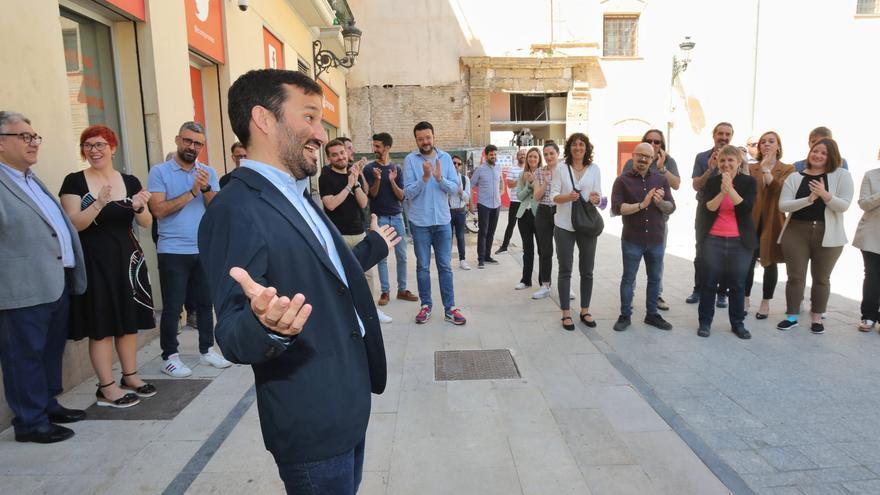 Despedida de Vicent Marzà entre los aplausos de todo su equipo de partido