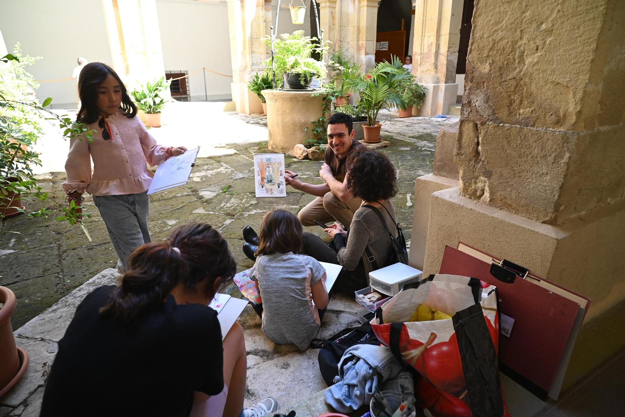 El undécimo encuentro de dibujantes urbanos de Elche, en imágenes