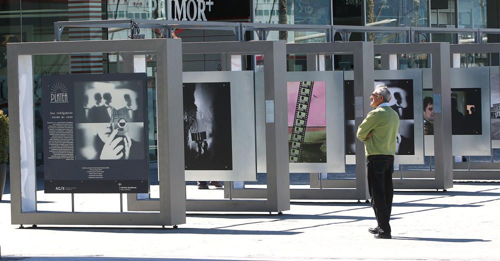 La muestra reúne las fotografías de 40 artistas españoles en el Muelle Uno, junto al Centre Pompidou Málaga