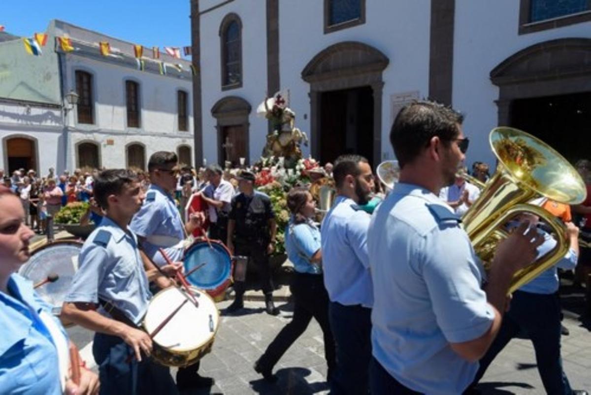 Procesi?n de Santiago en Tunte