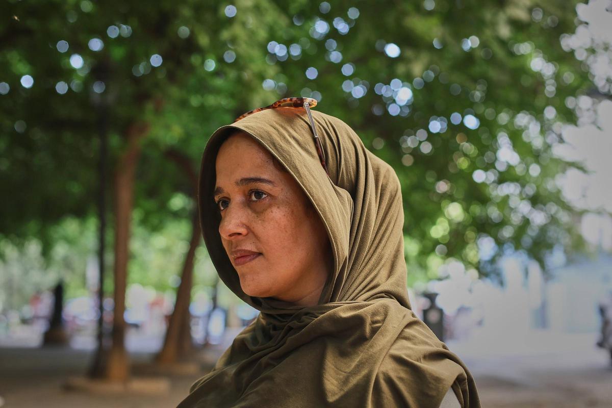 Valencia VLC entrevista a una mujer saharaui que tuvo que enfrentarse a un episodio racista en una piscina de Valencia