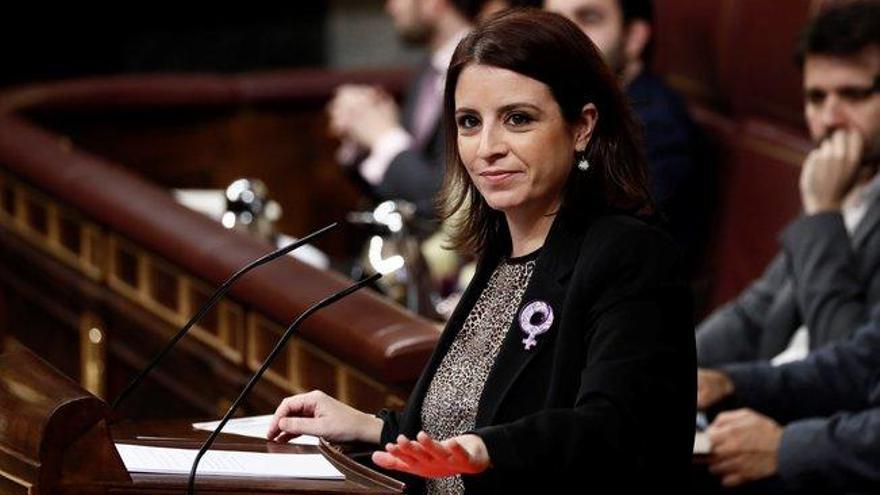 Lastra replica a Iglesias: &quot;No hay ministros machistas, hay un Gobierno feminista&quot;