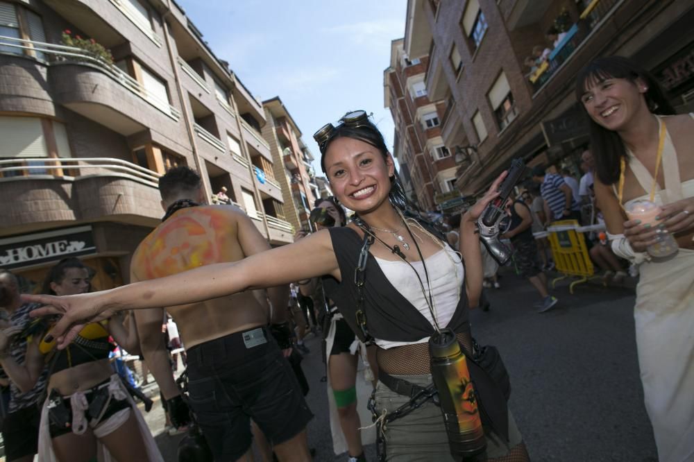 Descenso Folklórico del Nalón 2019: 40 carrozas y más de 4.000 personas