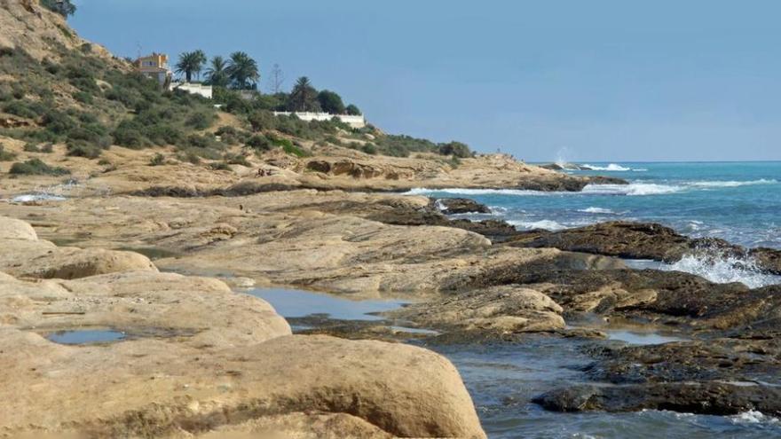 Las 10 playas nudistas más espectaculares de España