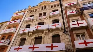Alcoy pone el foco en los balcones para los Moros y Cristianos