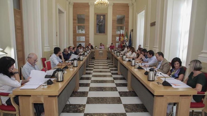 El ayuntamiento respalda el indulto a los hosteleros si no cuenta con la oposición de los vecinos afectados