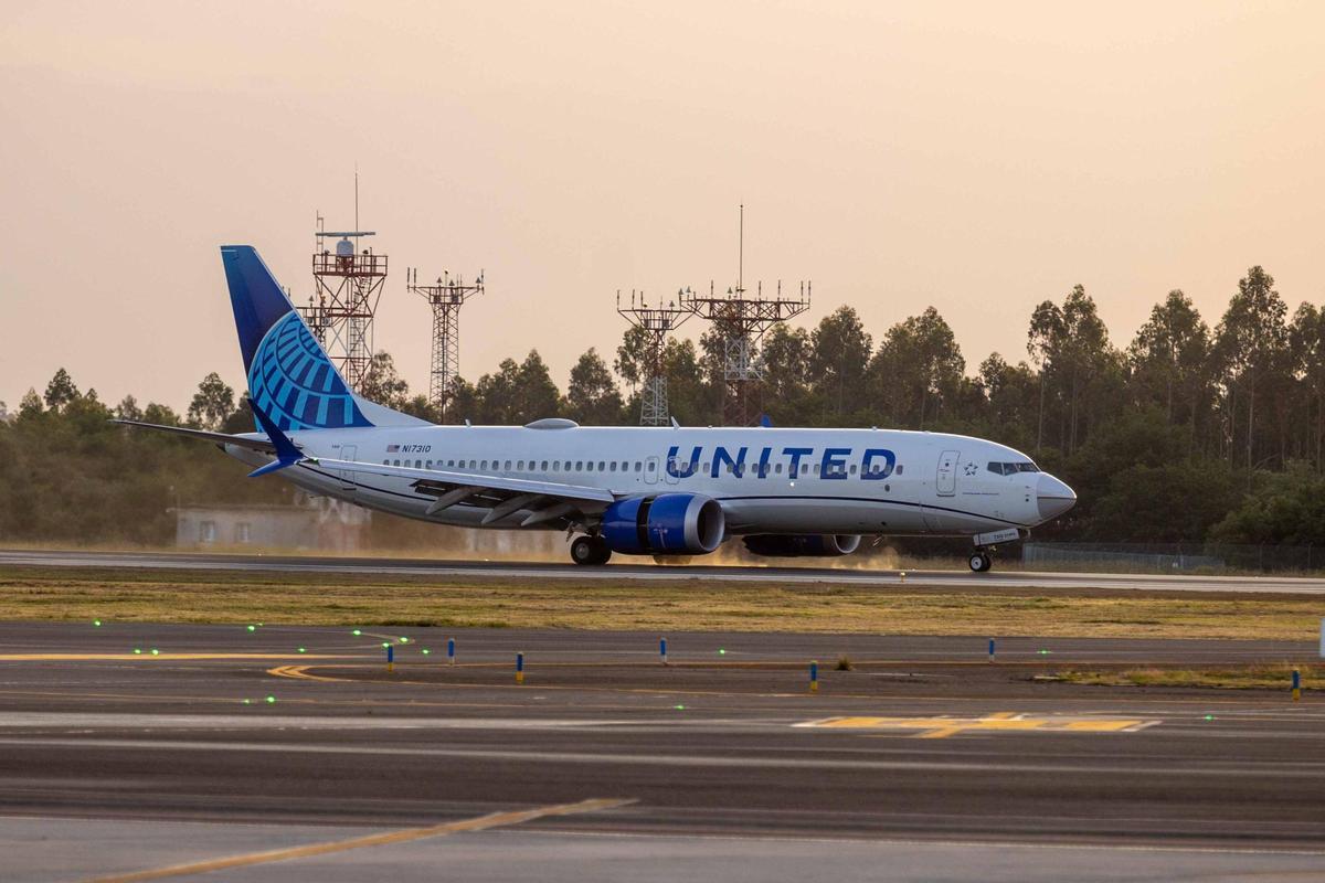 United Airlines inaugura la conexión directa entre Santiago y Nueva York